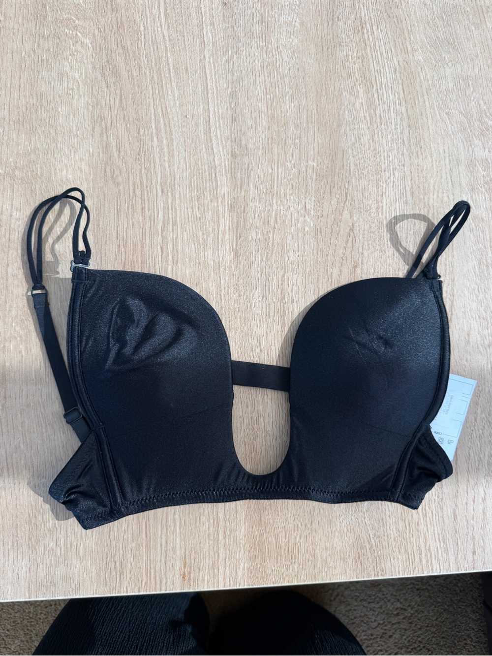 Black Plunge T-Shirt Bra with U-Plunge